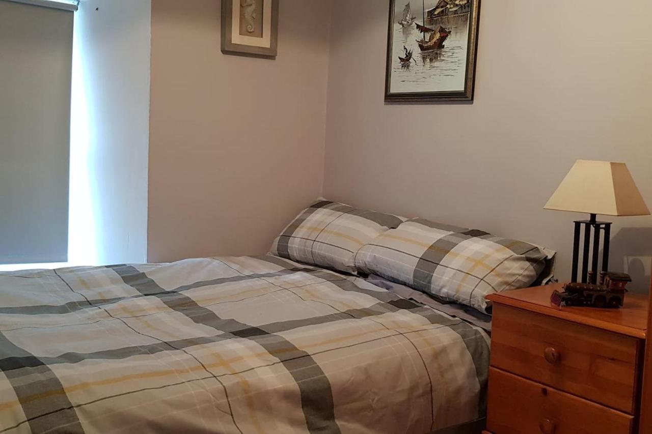 Cosy Townhouse On The Hill In Ireland Villa Banagher Exteriör bild
